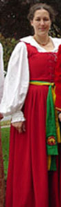 16th Century kirtle sm