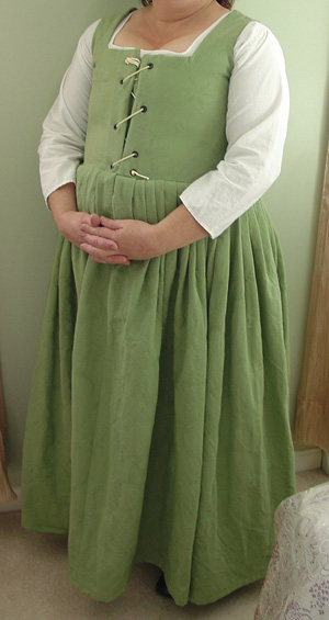 MEK kirtle front
