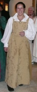 Tudor kirtle front